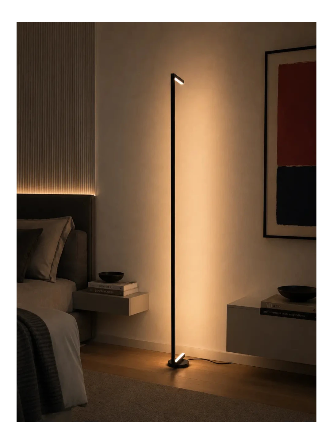 Tratto Floor Lamp – Sculptural Minimalist Light by Tommaso